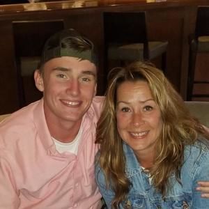 Meet your Posher, Beth